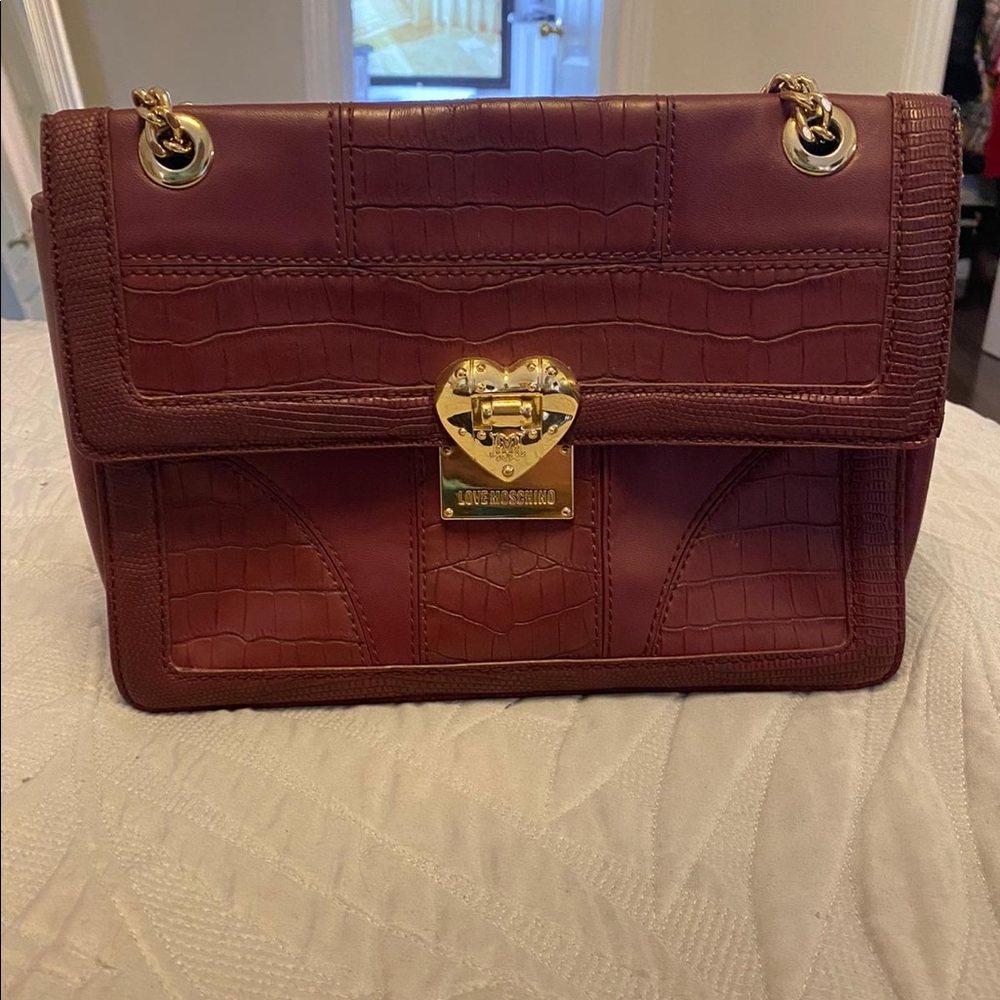 Love Moschino purse